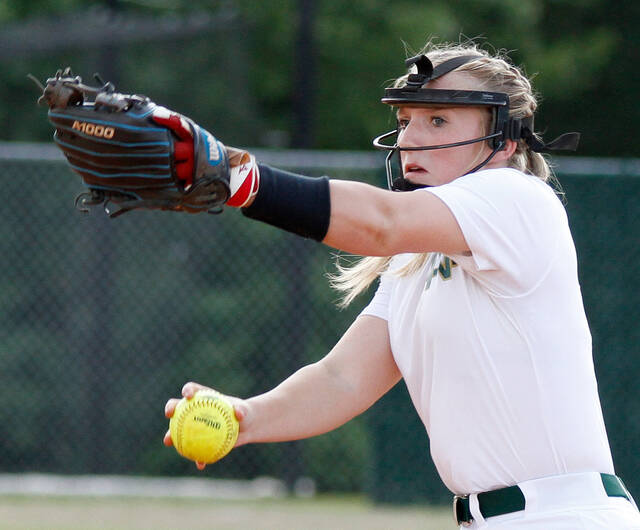 129629890_web1_LillyFulghum
North Duplin freshman right-hander Lilly Fulghum fires a pitch toward the plate against Cape Hatteras on Tuesday evening. Fulghum and Ady Spence combined for a no-hitter during the Rebels 10-0 victory in opening-round action of the N.C. High School Athletic Association Class 1A softball playoffs. (Rudy Coggins|mountolivetribune.com)