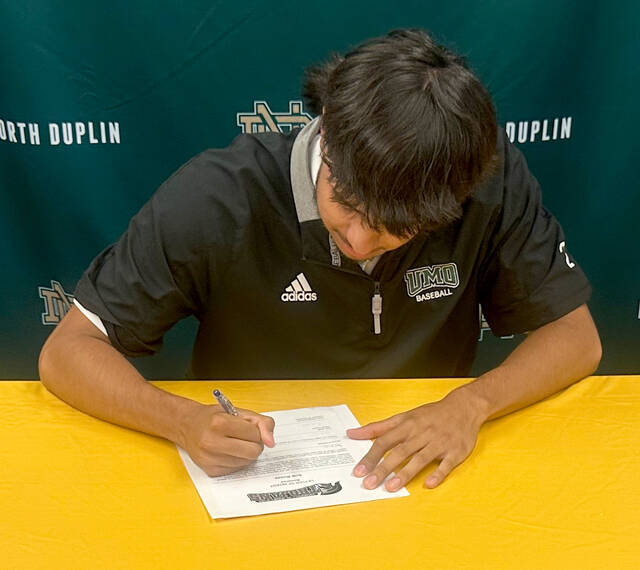 129648114_web1_Rosas
North Duplin senior Erik Rosas signed a national letter-of-intent to play baseball at the University of Mount Olive Monday afternoon. (Rudy Coggins|mountolivetribune.com)