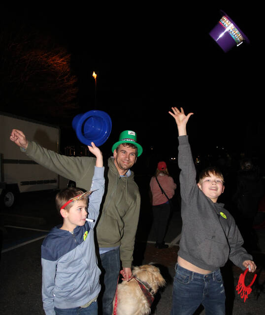 Large crowd New Year at Mount Olive Pickle Drop Mount Olive