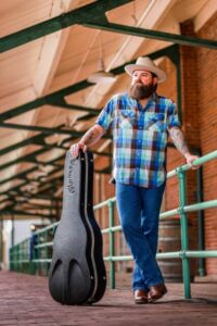 Country music star Erik Hawks to perform at UMO homecoming