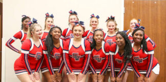 
			
				                                Southern Wayne High School cheerleaders. (Kareem Brown|mountolivetribune.com)
 
			
		