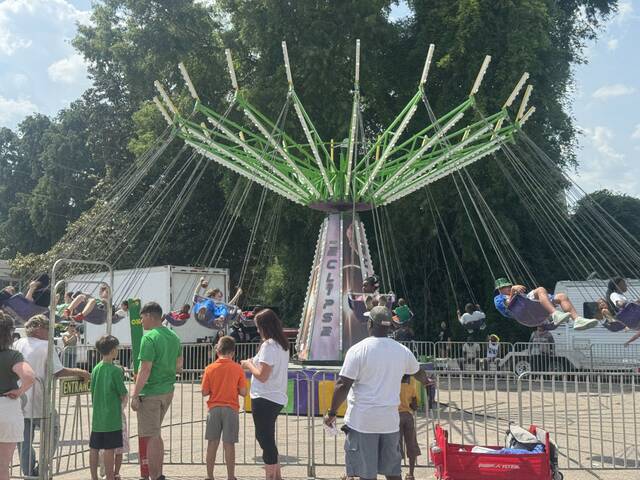 Scenes from the 40th Annual Mount Olive Pickle Festival. (Dylan Atwood|mountolivetribune.com)