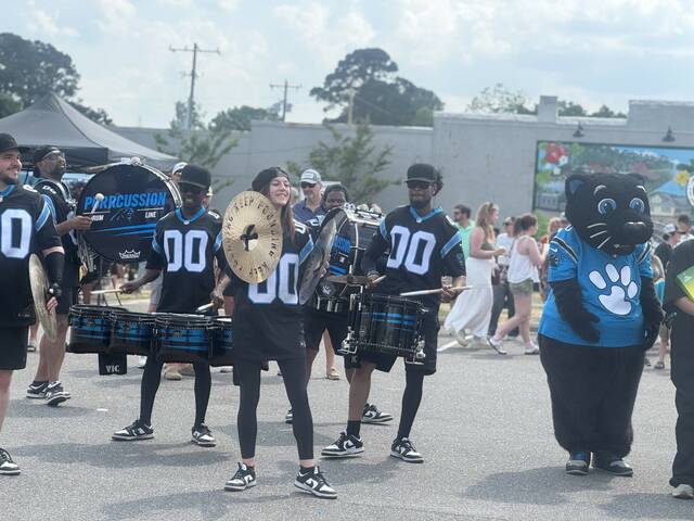 Scenes from the 40th Annual Mount Olive Pickle Festival. (Dylan Atwood|mountolivetribune.com)