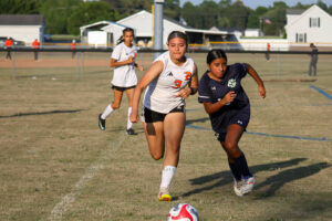 Lady Bulldogs capitalize late, hold off Spring Creek in hard-fought match